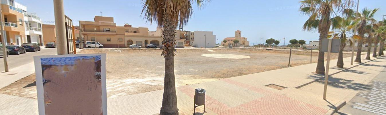 PLOT 4 FOR HOUSING IN GUARDIAS VIEJAS (EL EJIDO, ALMERIA)