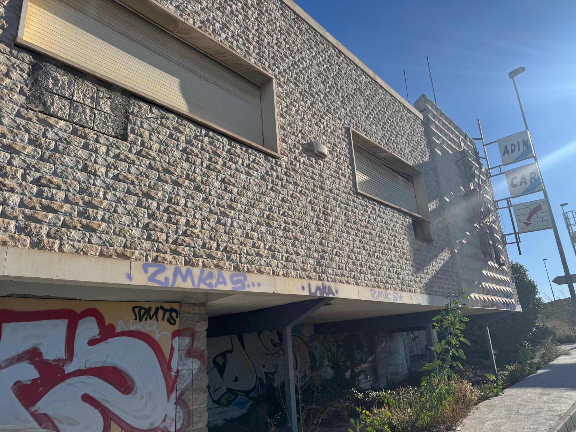 Industrial Warehouse on the Madrid-Cartagena National Highway