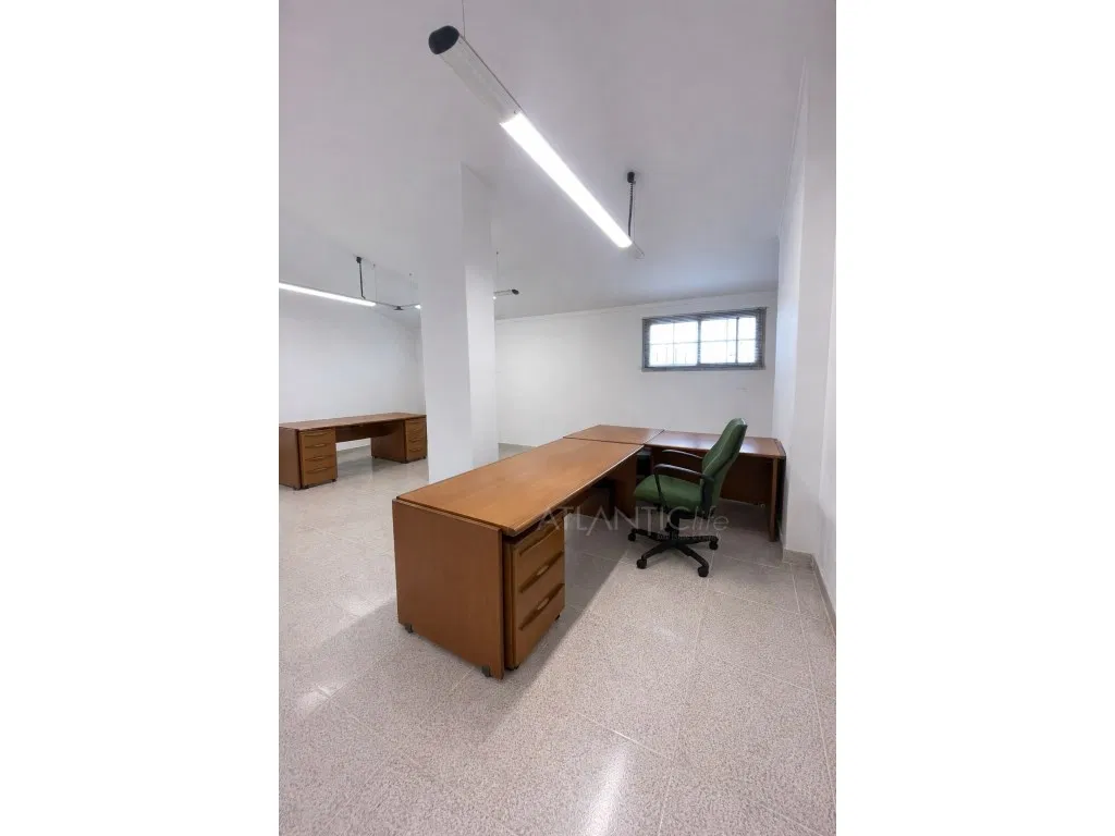 Commercial for sale, Lisboa (Queluz, Portugal)