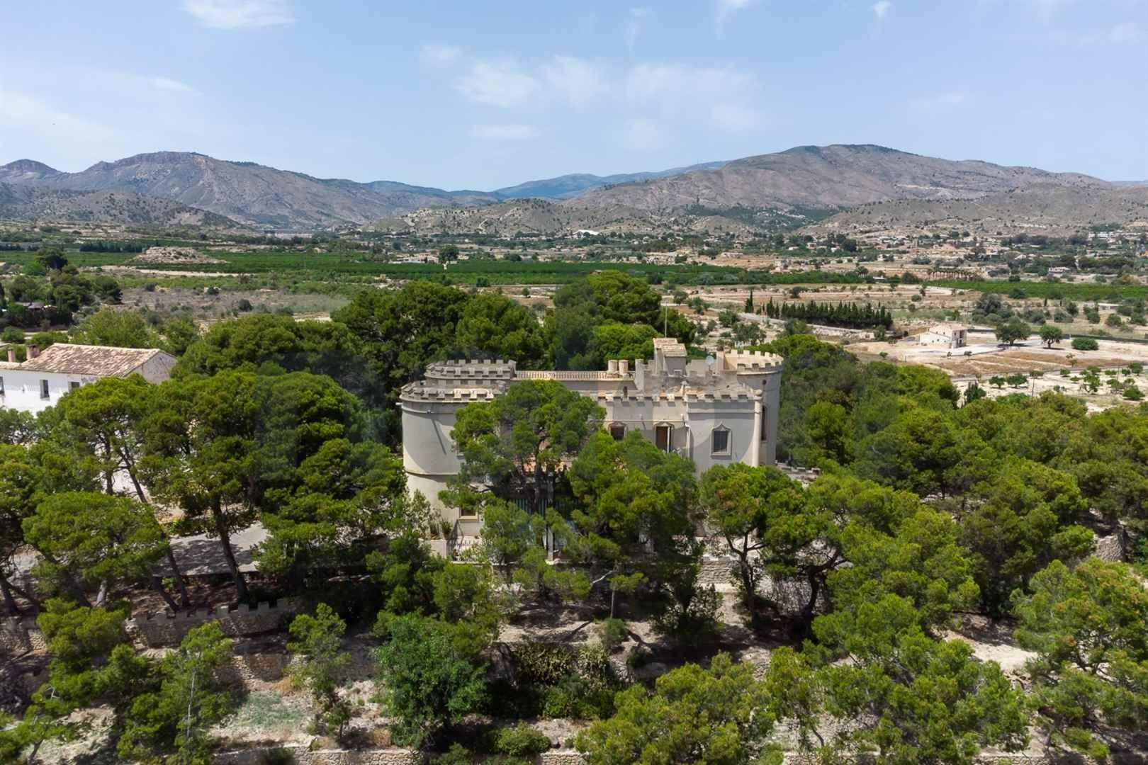 Mansion in Villajoyosa, Alicante.
