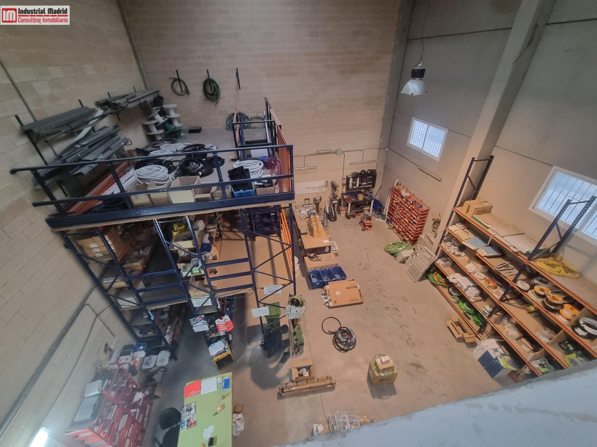 INDUSTRIAL MADRID offers industrial warehouse for sale in Arganda del Rey