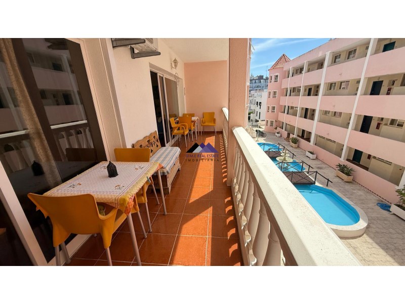 2-Bedroom Apartment in Parque dos Reis