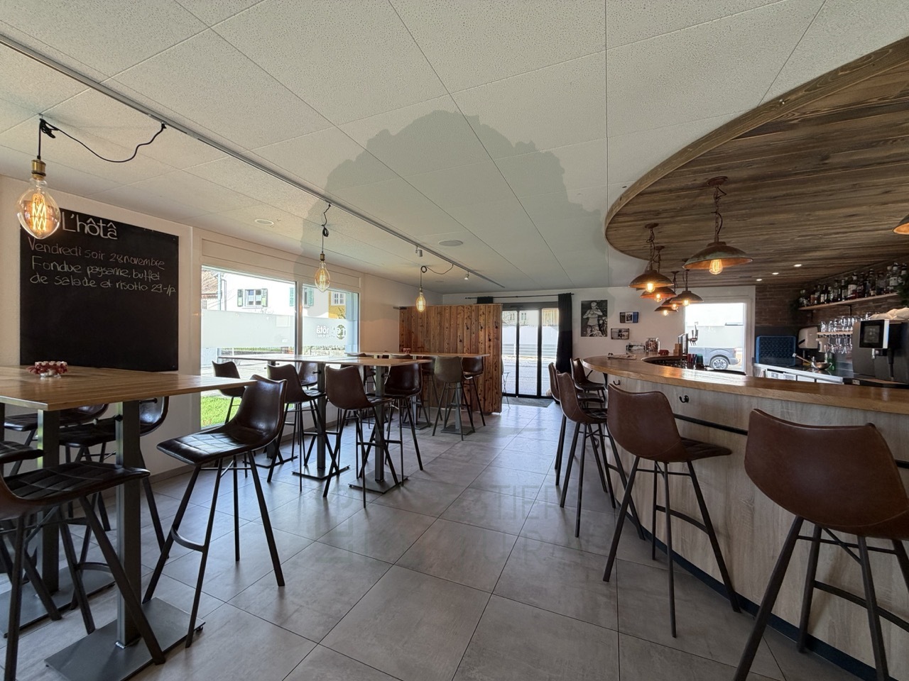 Fully equipped bar in Courfaivre