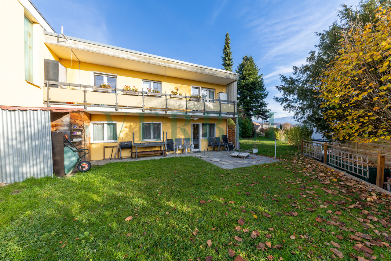 Charming 5.5 room semi-detached house with large flat garden