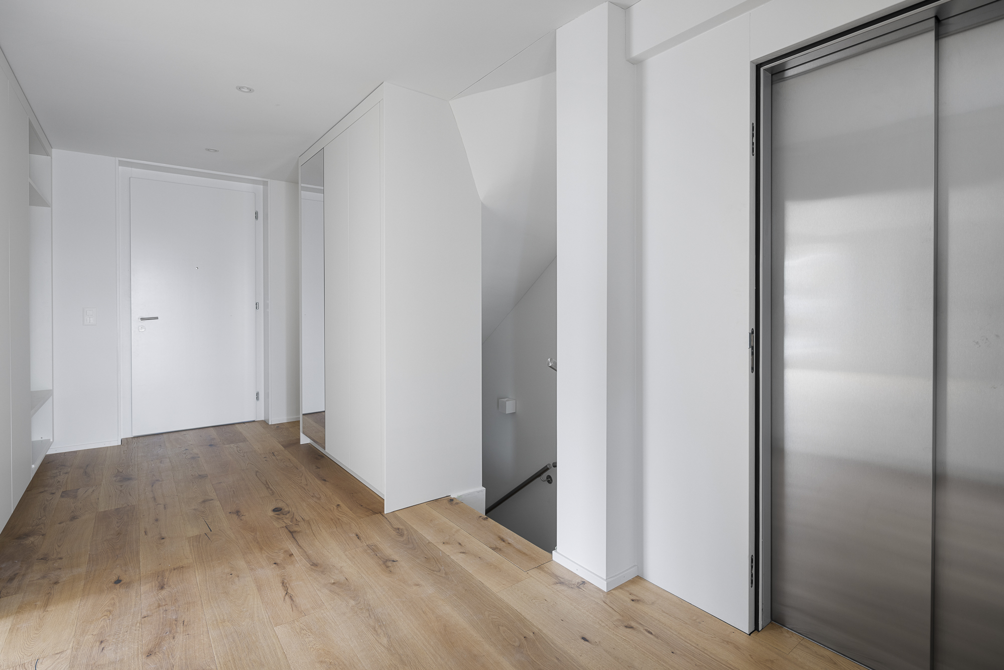 New building with fantastic vision - Schartenrainstrasse 3, 5430 ...