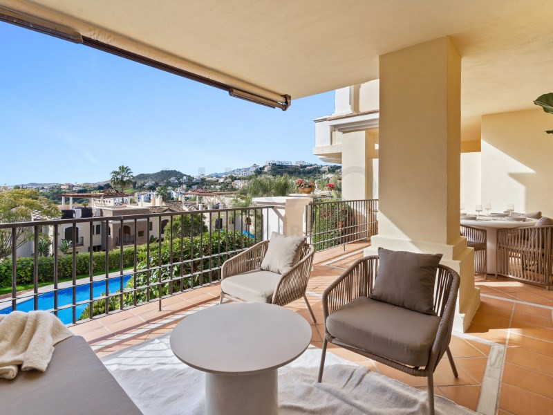 Condo for sale, 24 Urbanizacion Torre Esteril (Benahavís, Spain)