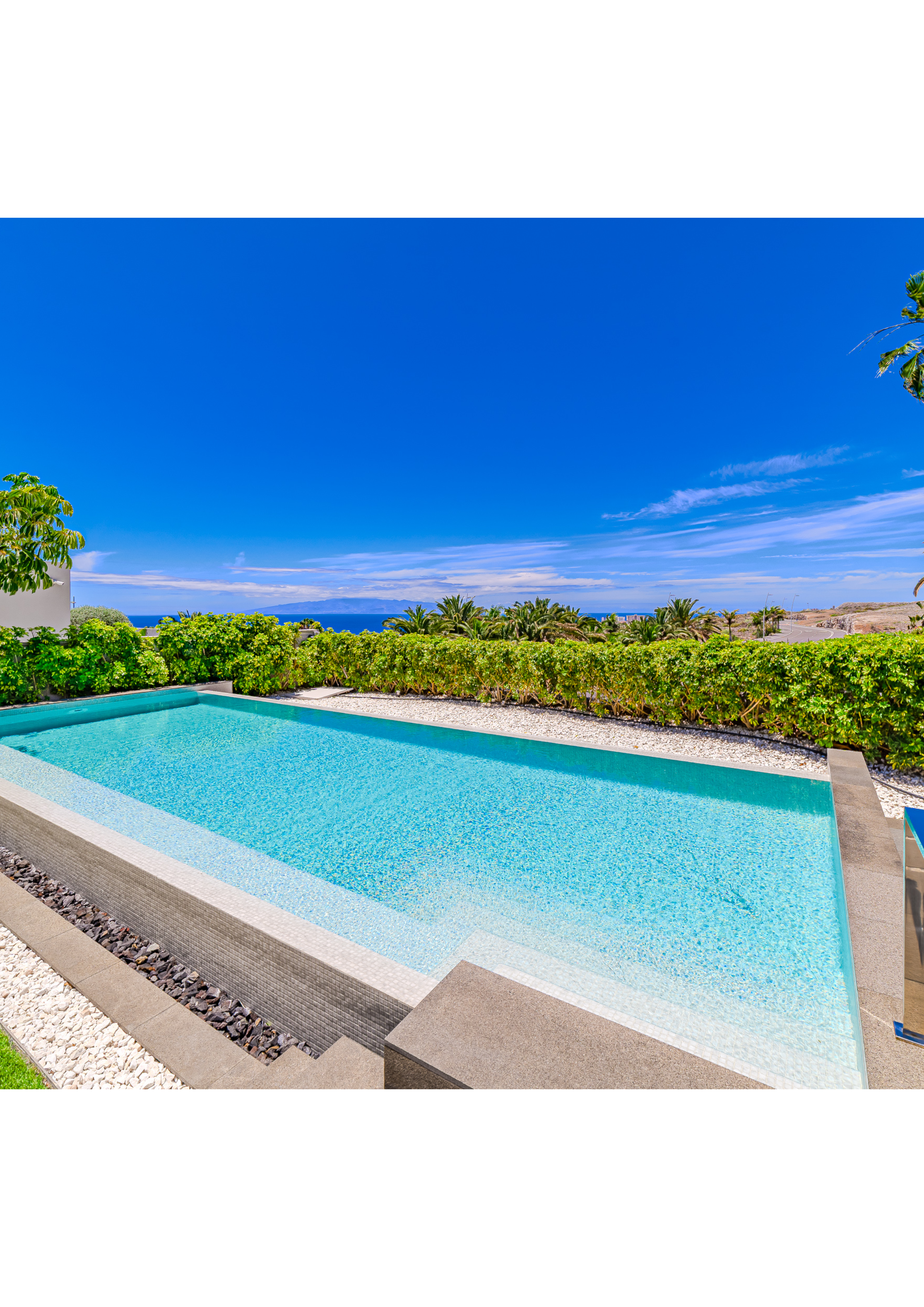 7 Modern Villas in the Golf of Adeje