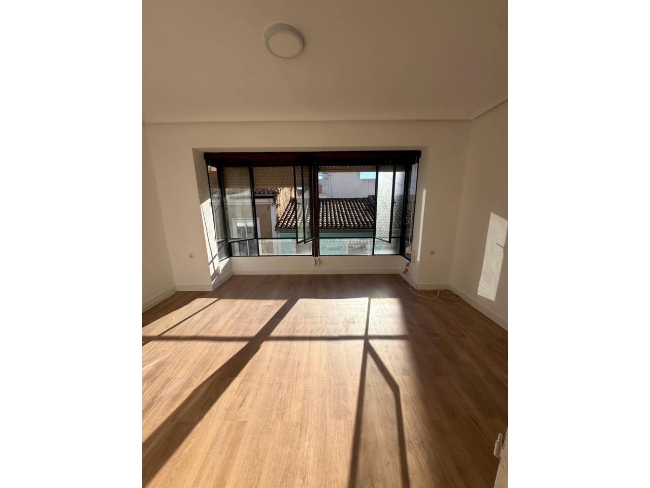 Building for sale in Camí d'Onda-Salesians-Centre