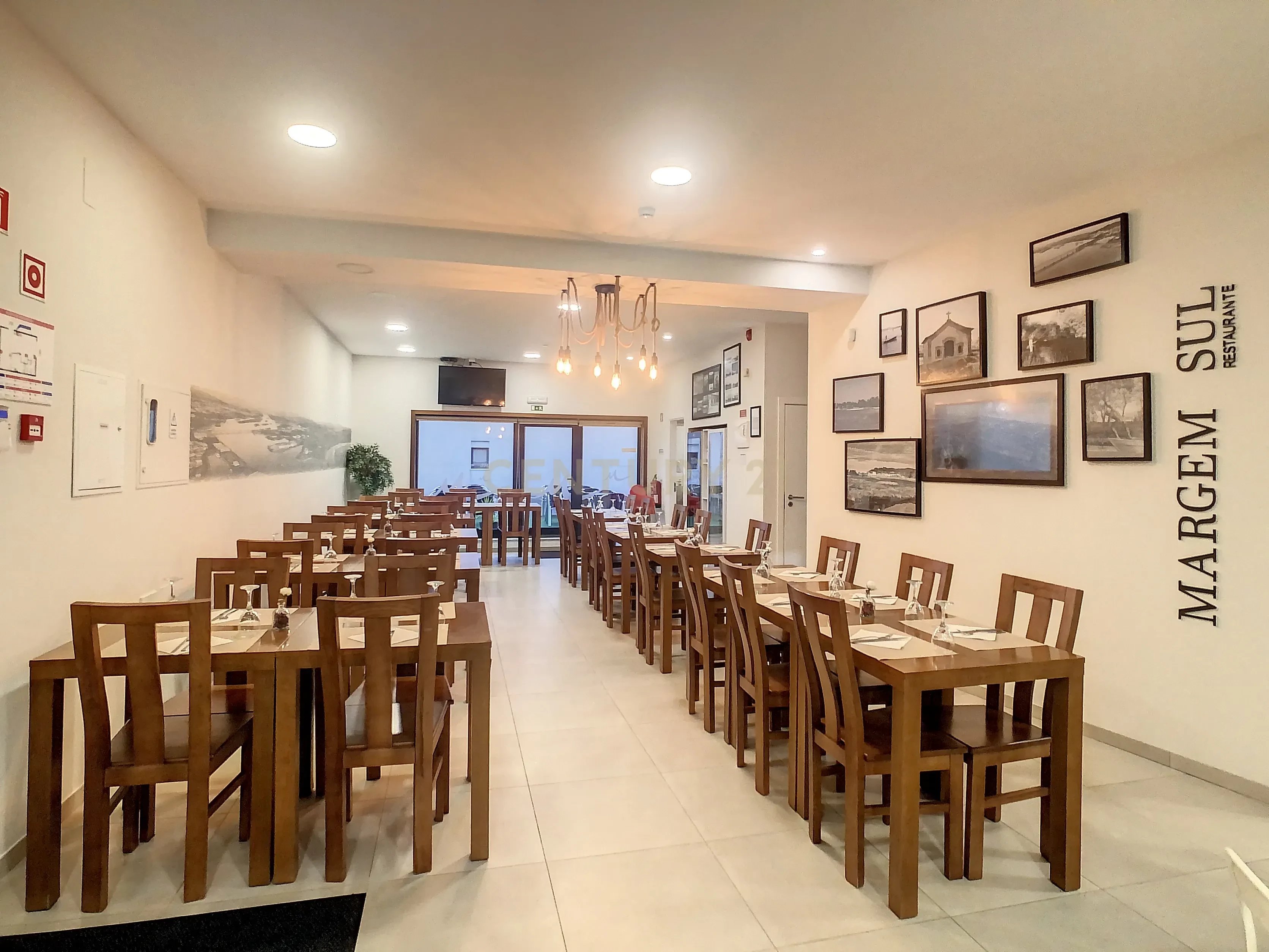 Restaurant for transfer in Darque