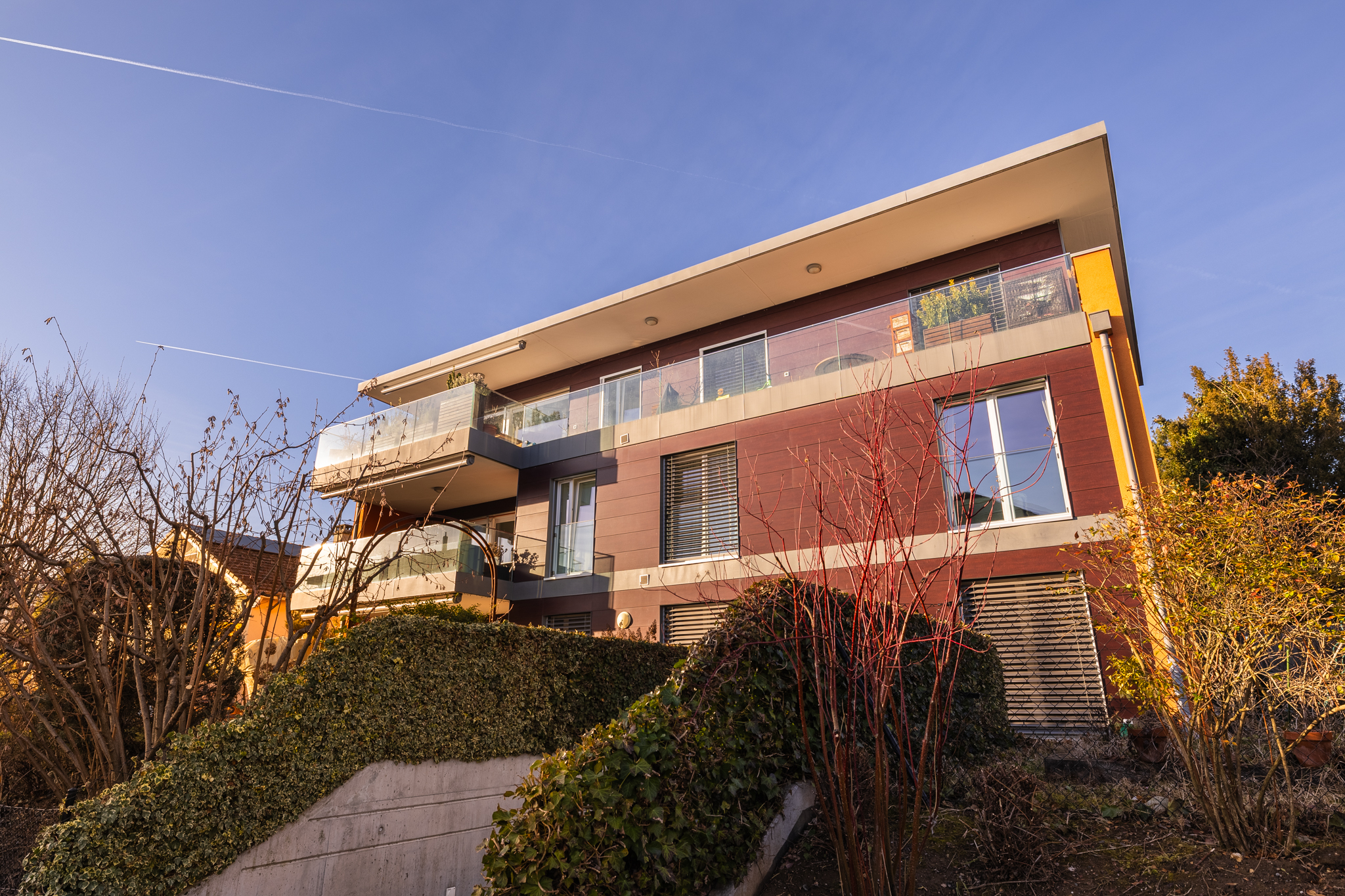 Bright 4.5 room apartment with balcony – Morges