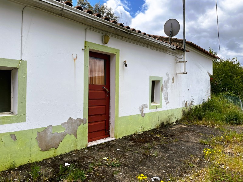 Typical semi-detached house with land in Monchique - A natural refuge in the heart of the mountains