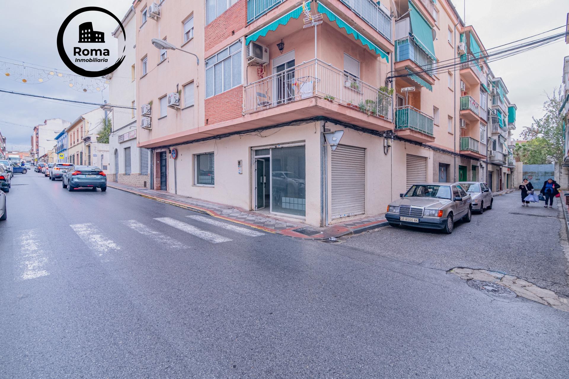 Open plan corner premises 114m2