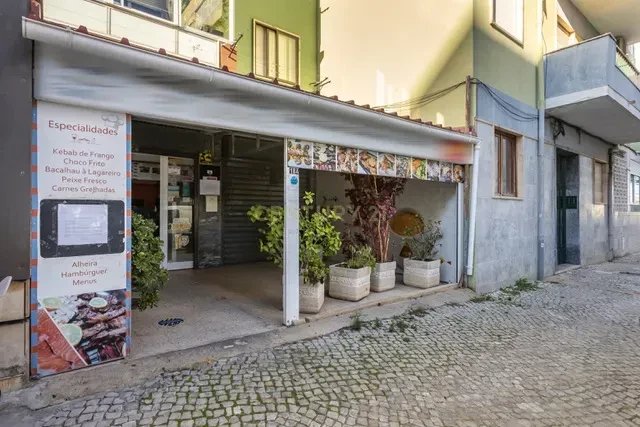 Restaurant – Excellent Location in a Residential Neighborhood of Setúbal