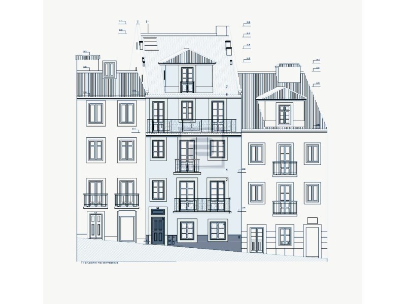 Building with Approved Project 5 Apartments in Lisbon