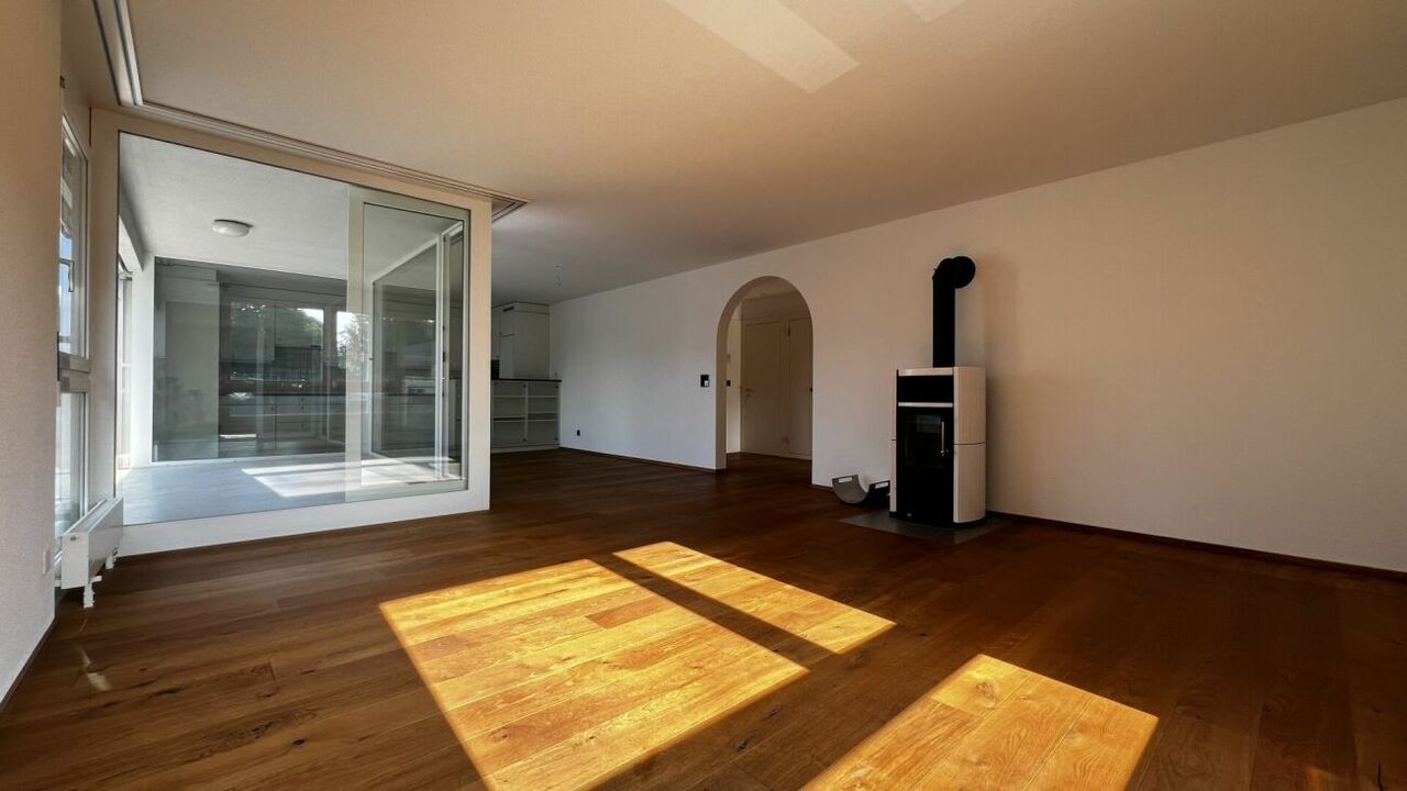 FAMILY PARADISE WITH NEARBY, QUIET INFRASTRUCTURE