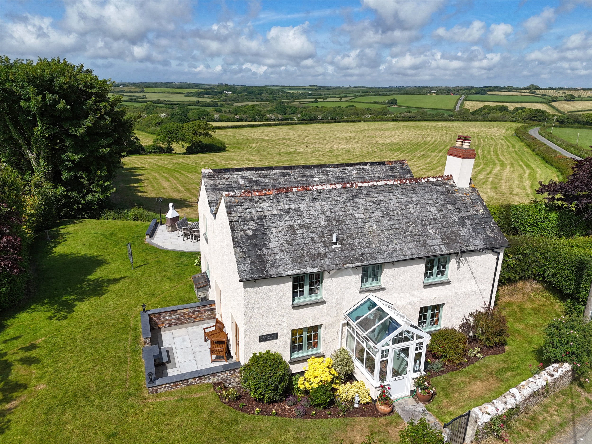 Detached House: for sale in Bude Cornwall