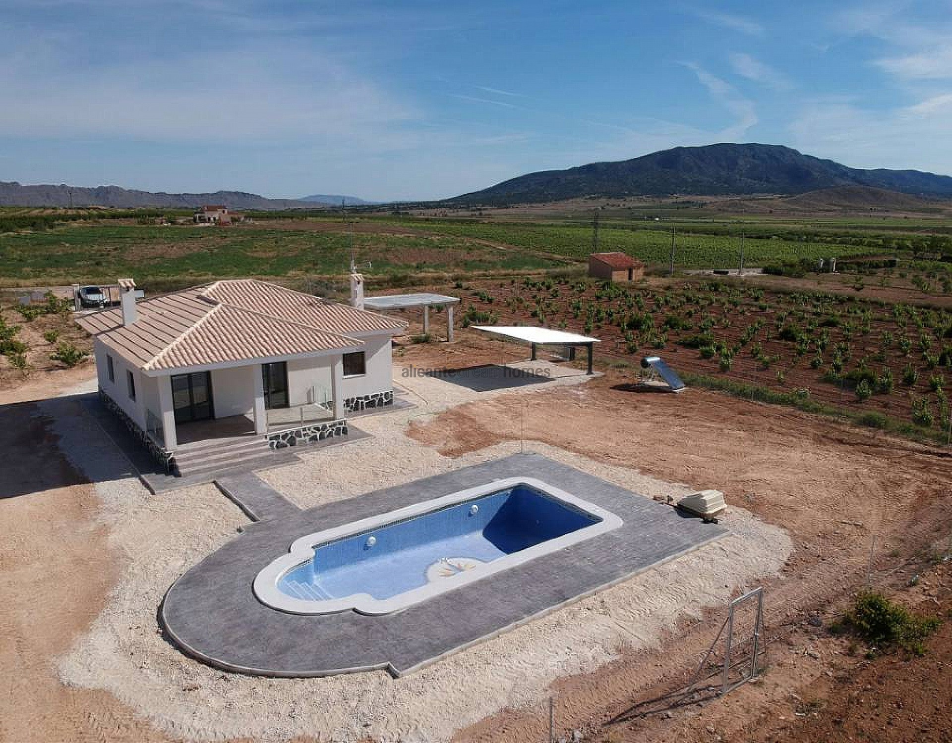 Home for sale in Pinoso, Spain