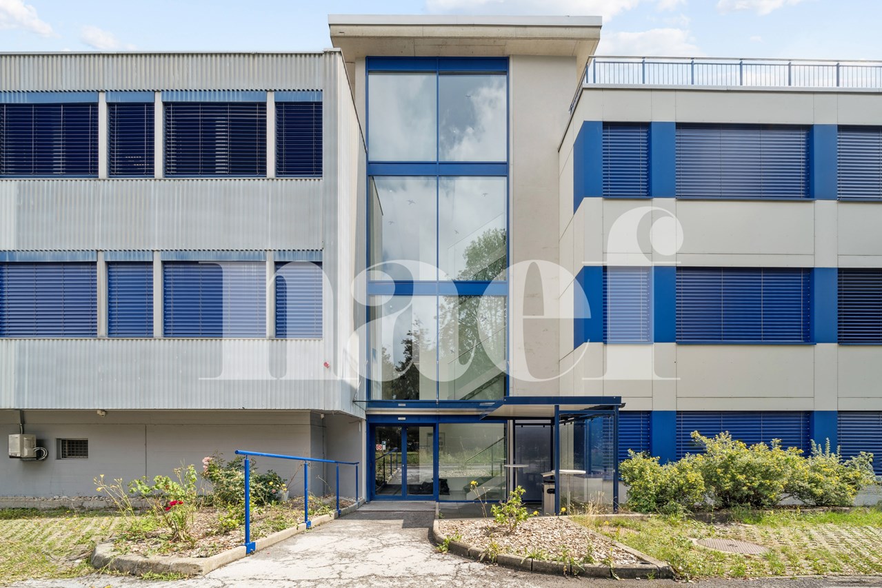 Industrial, craft and administrative building