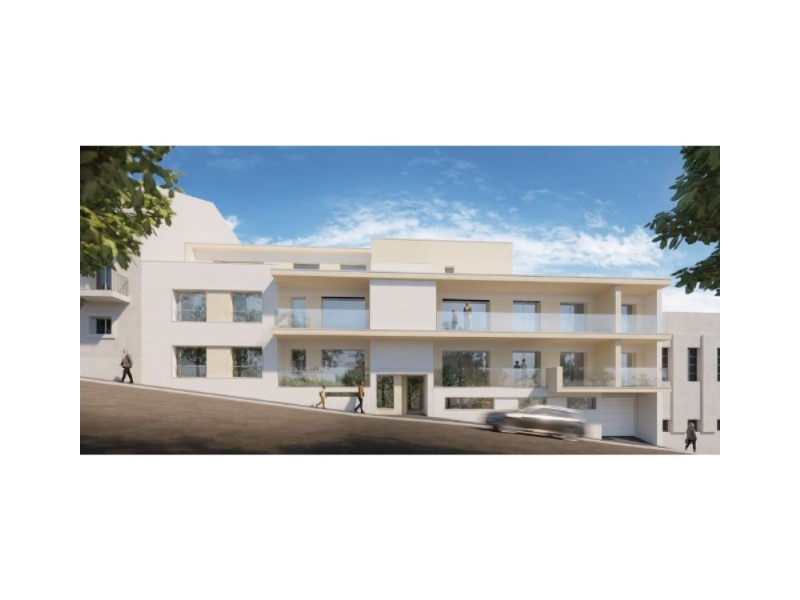 Independence Building - T2, ground floor, excellent areas 400 meters from Nazaré beach