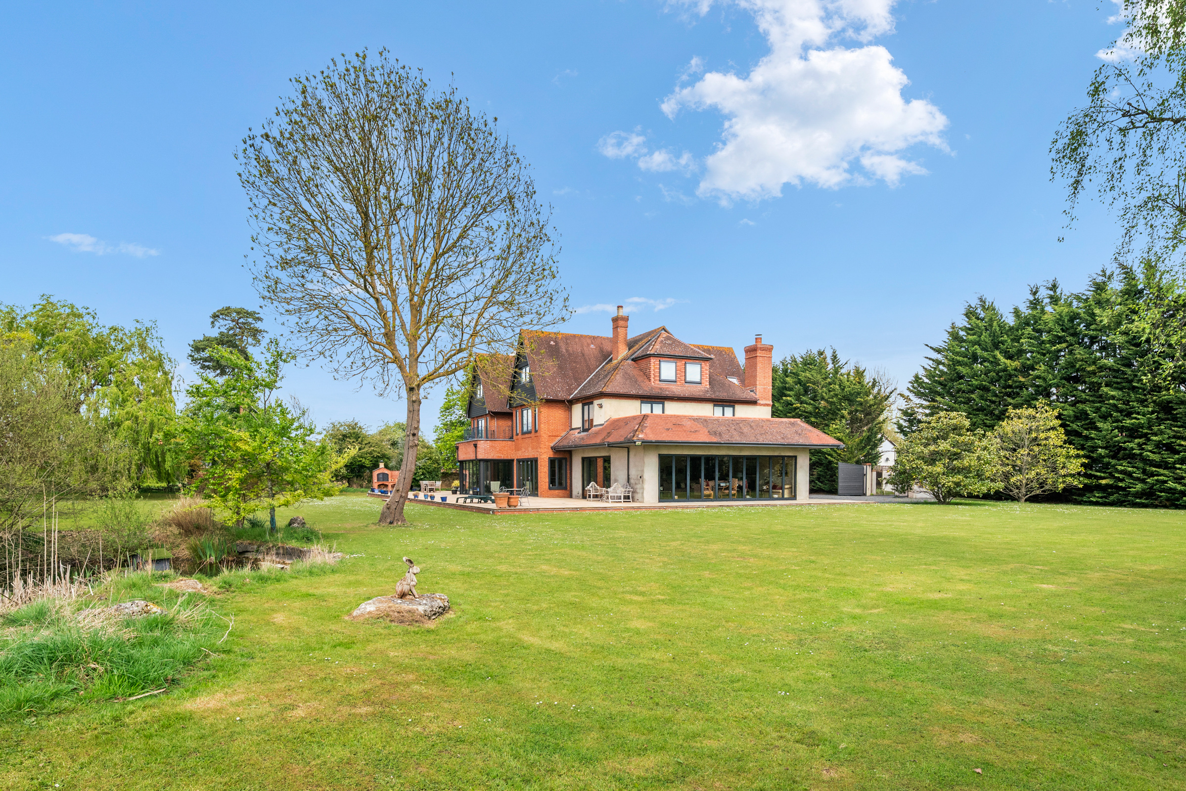 An exceptional country residence with breathtaking views