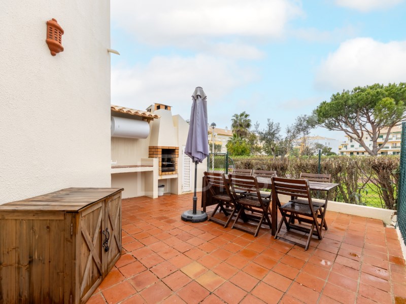 2+1 bedroom semi-detached house in Vilamoura, Algarve