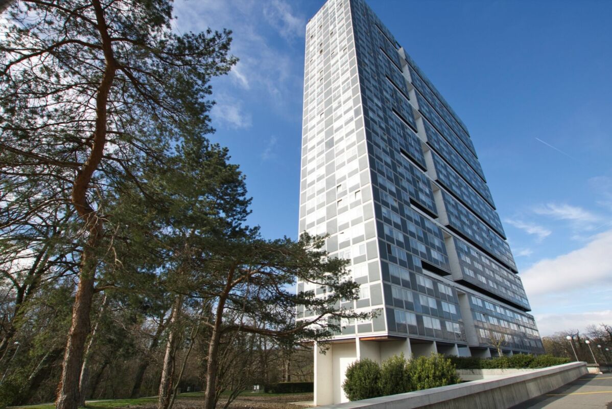 Le Lignon - 4 rooms to renovate with loggia