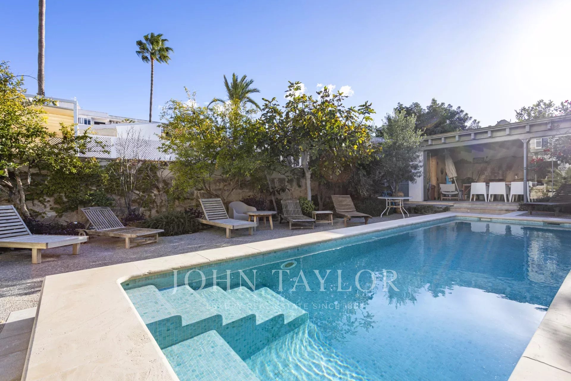 A Mediterranean Dream Minutes from the Beach