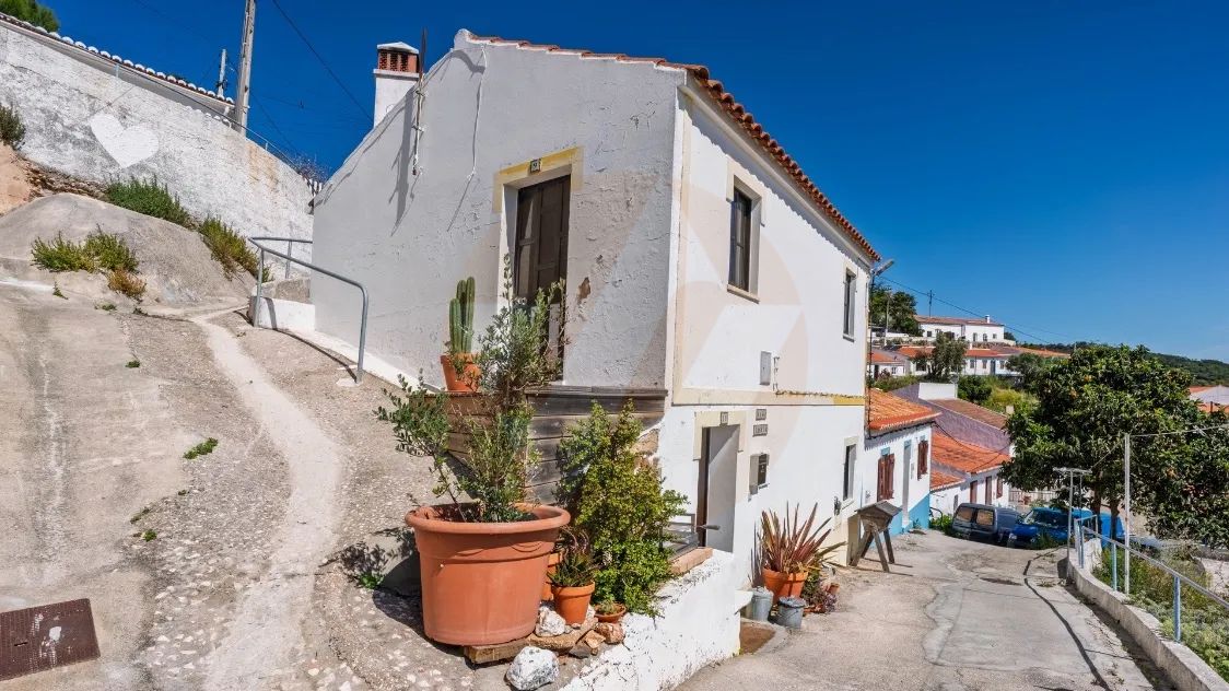 Charming 2 bedroom house in the historic center of Aljezur