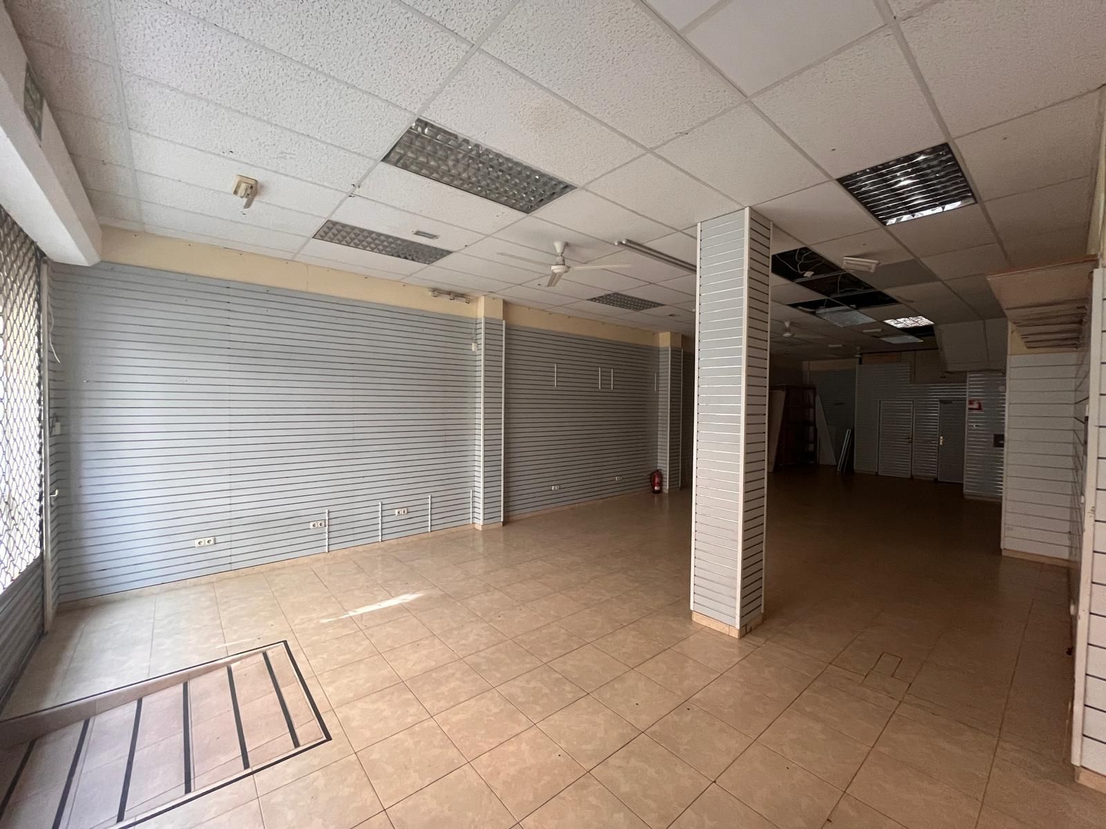 Commercial for sale in Las Palmas de Gran Canaria, Spain