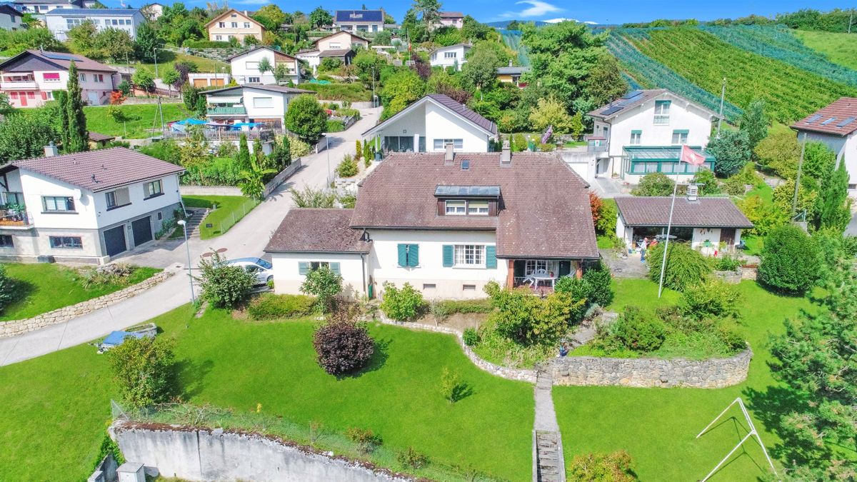 Spacious family house, plot of 1147 m2