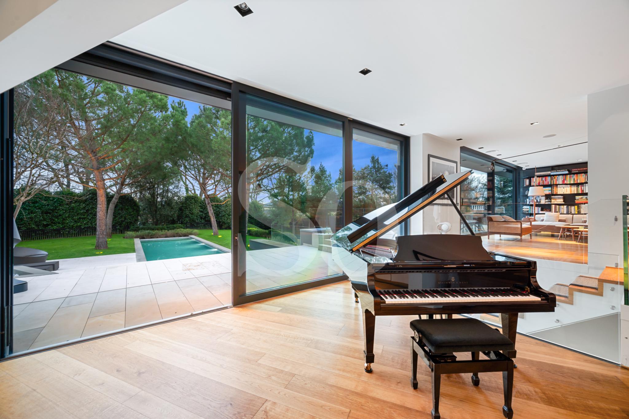 Exceptional Contemporary Property with Indoor and Outdoor Swimming Pools