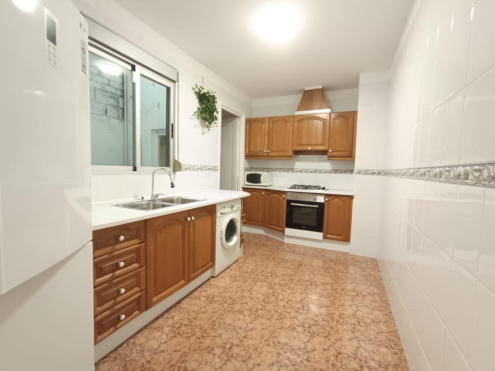 Condo for sale in Oliva, Spain