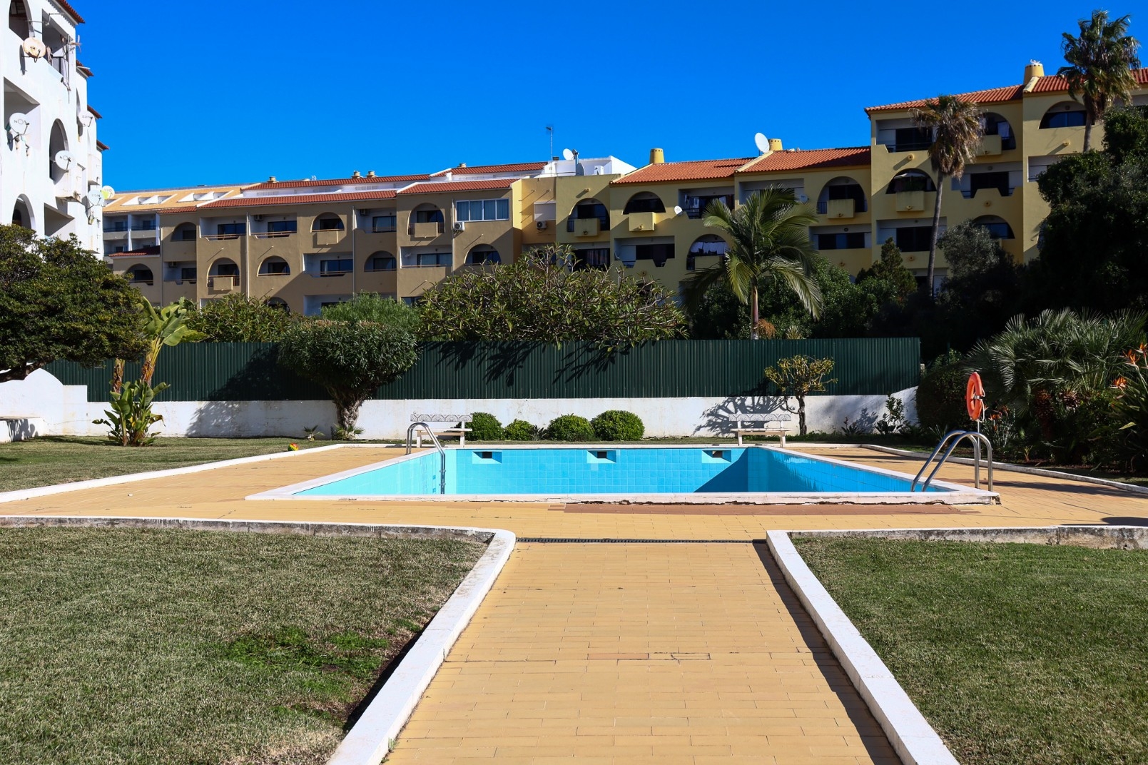 Condo for sale, Faro, Albufeira, Albufeira e Olhos de Água, Portugal (Albufeira, Portugal)