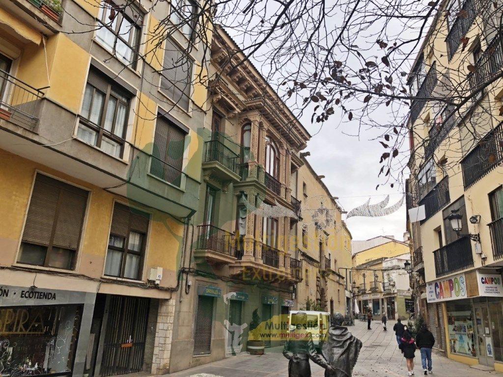 Building for sale in Cáceres, Spain