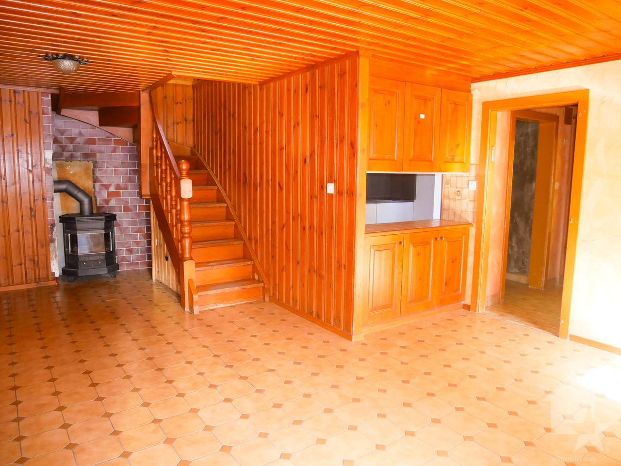 Pretty duplex village house with garden