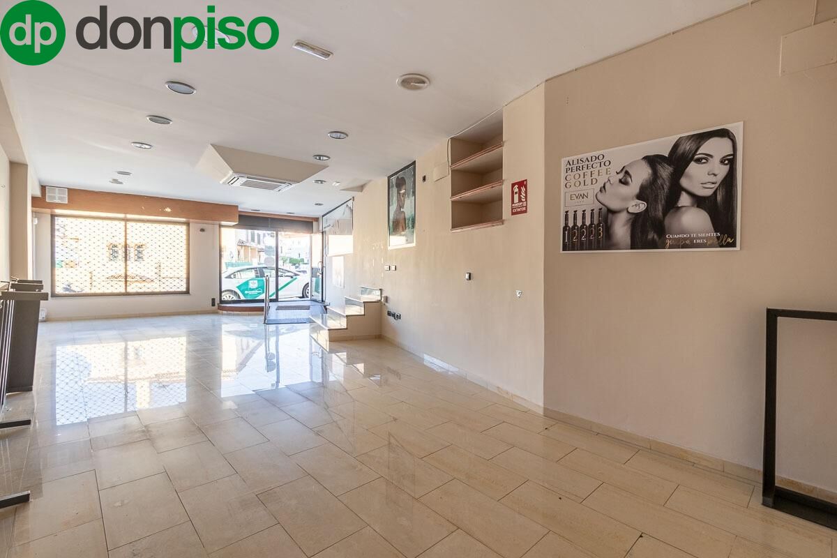 Commercial premises in Barrio de Monachil