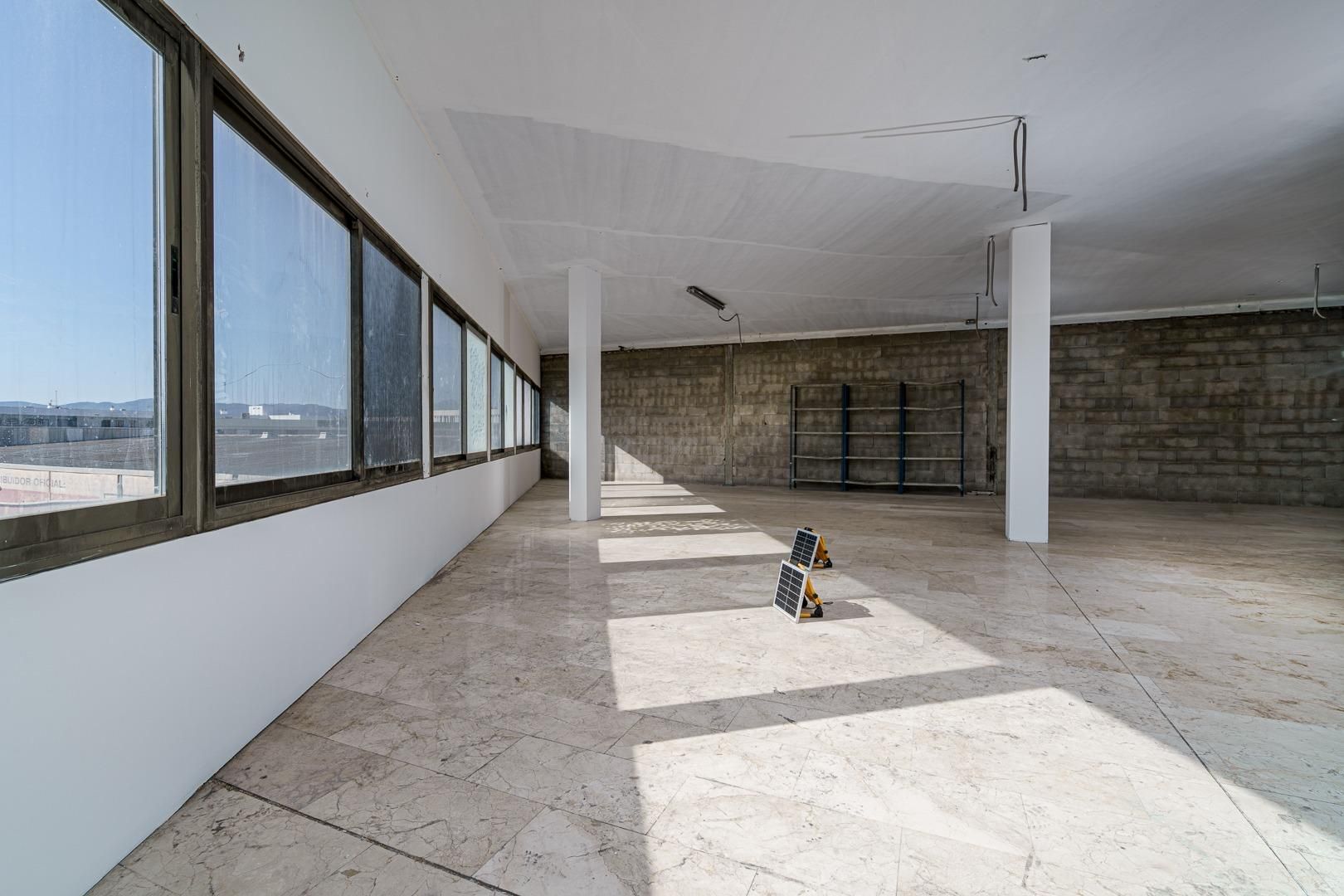 Commercial for sale in Municipality of Palma, Spain