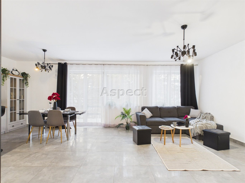 Condo for sale, mazowieckie wołomiński (Marki, Poland)