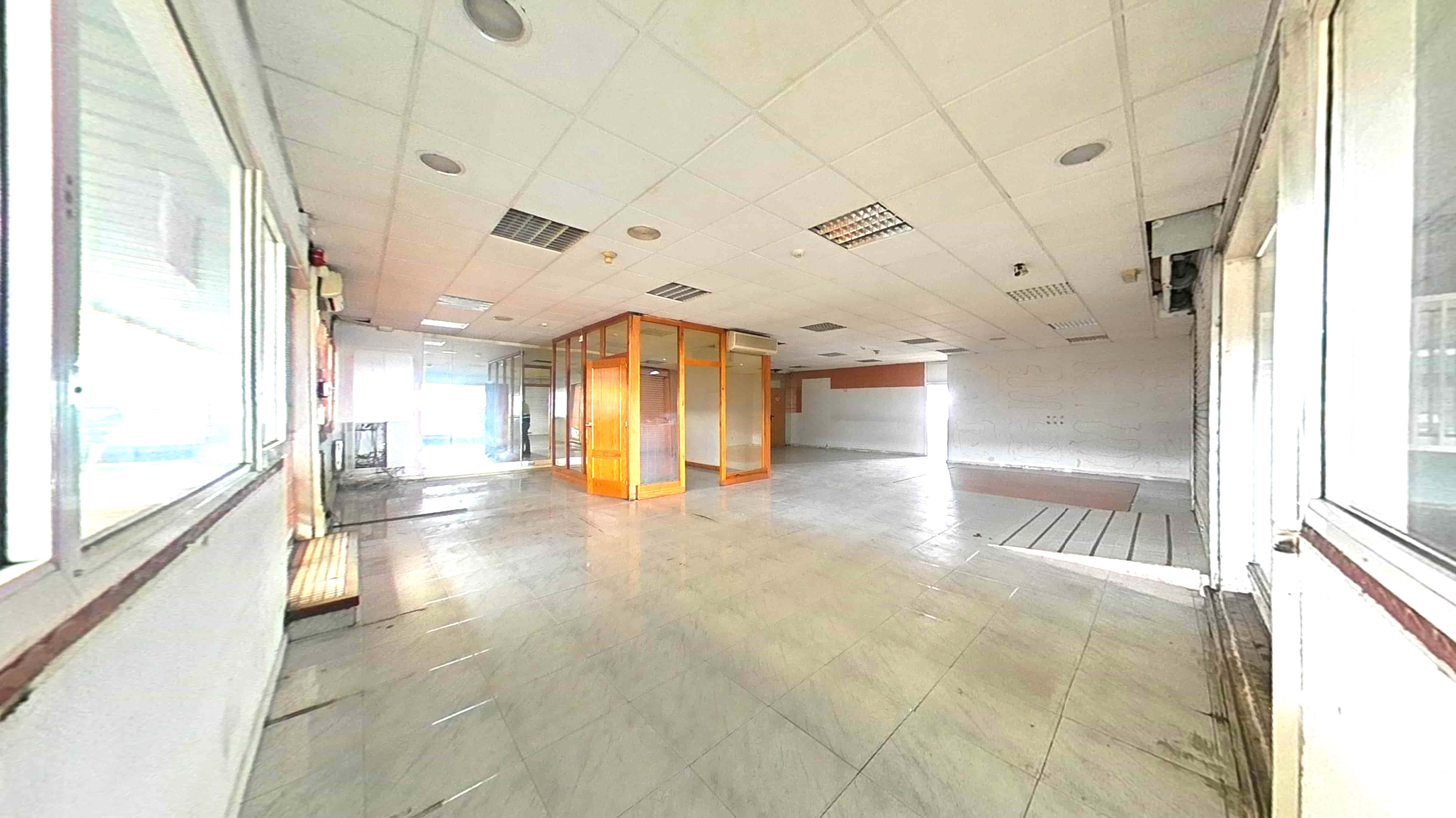 Commercial for sale in Cabanillas del Campo, Spain