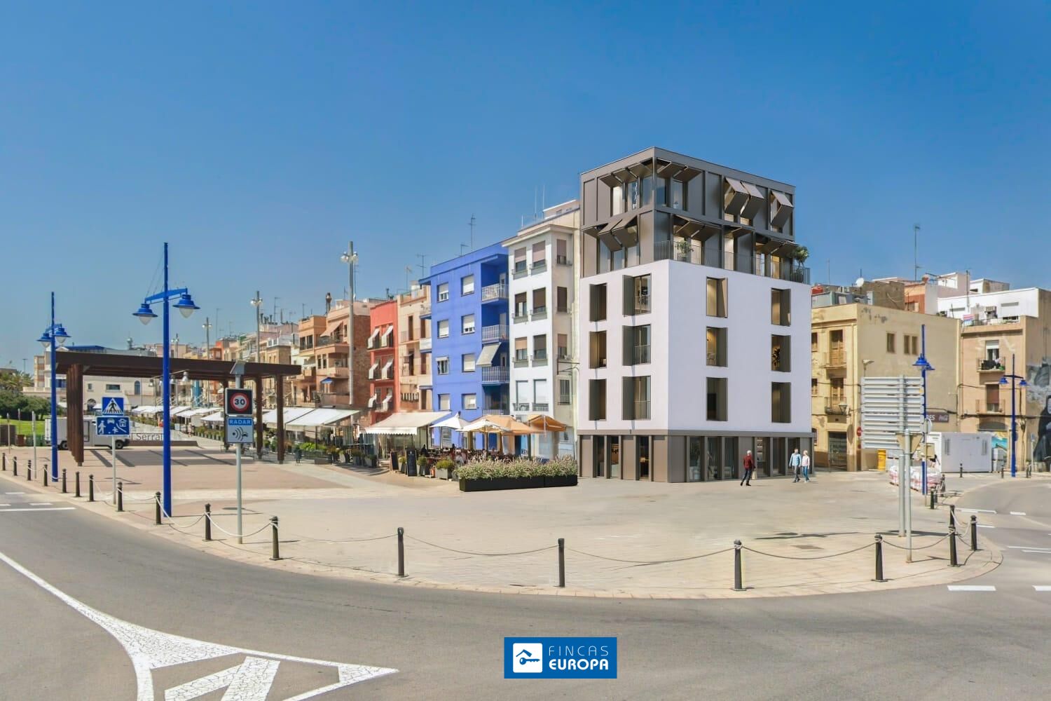 Building in Tarragona - Investment Opportunity