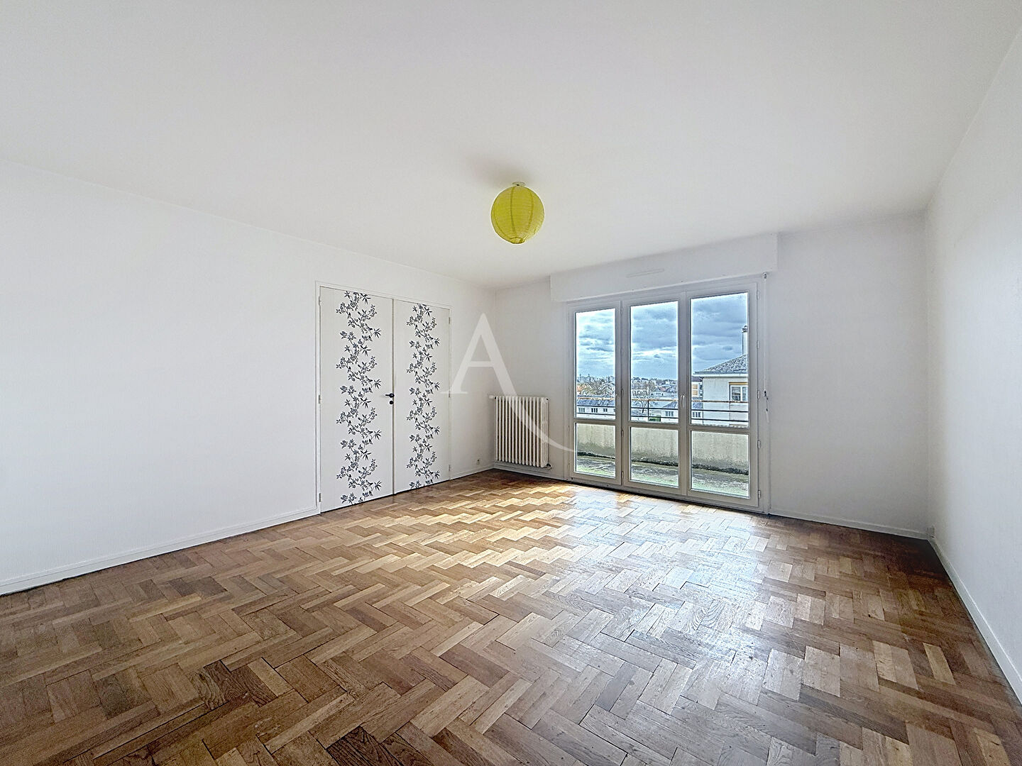 Condo for sale in Angers, France