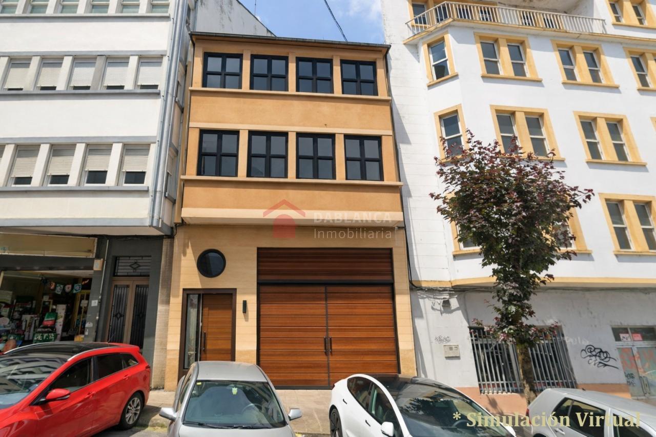 Building for sale in Lugo, Spain