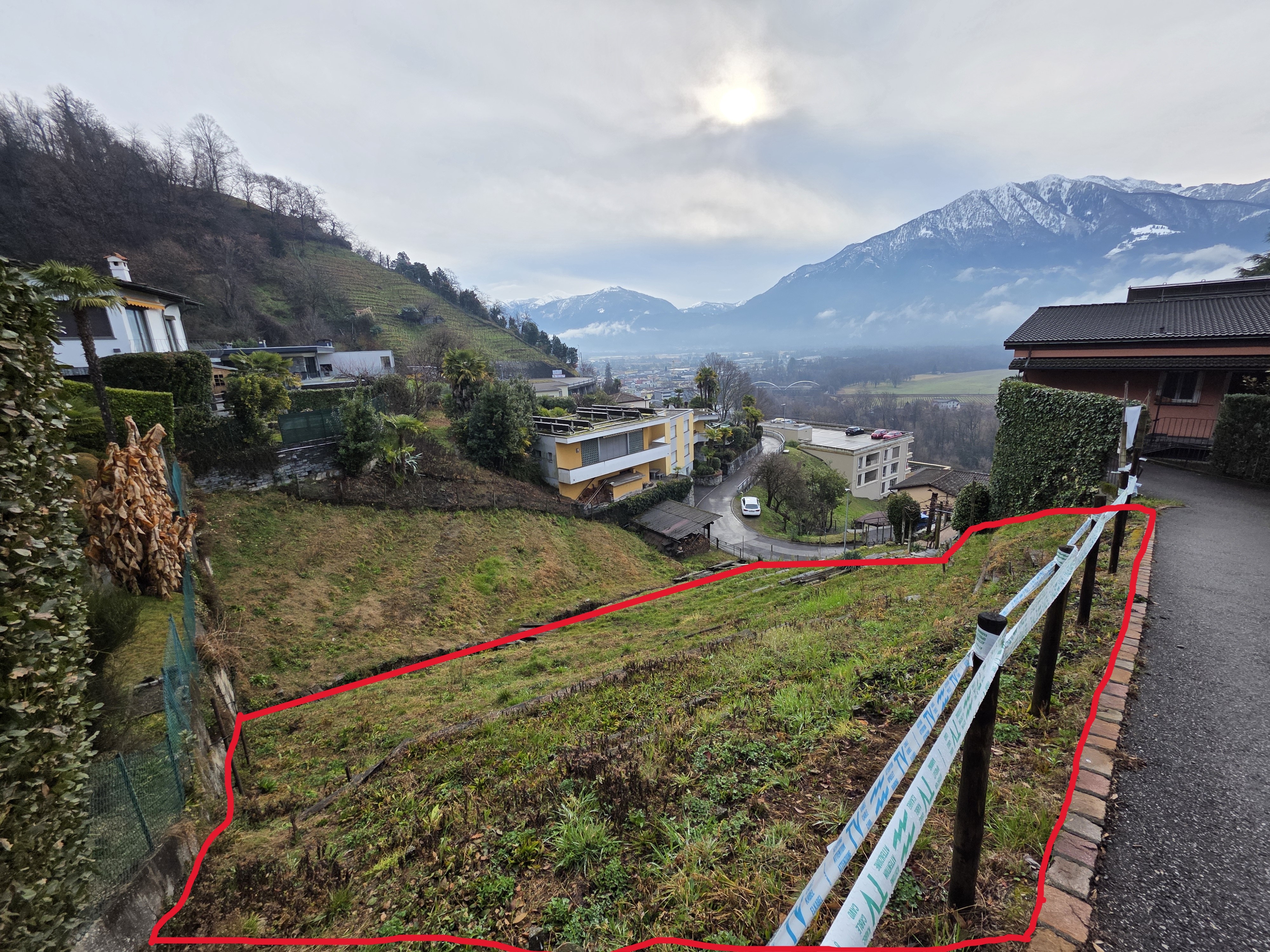 Elegante terreno edificabile vicino a servizi e trasporti, Gordola