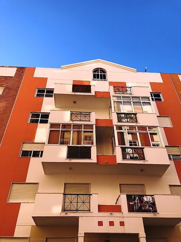 Condo for sale in Algueirão–Mem Martins, Portugal