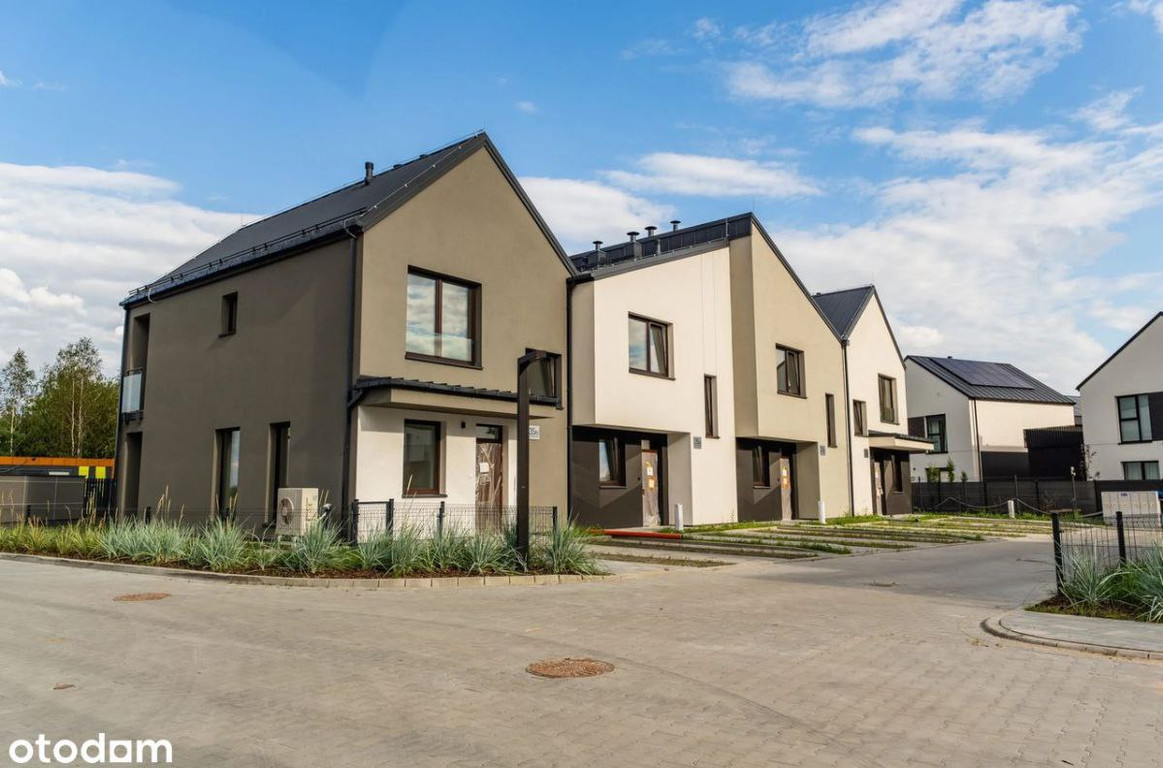 Home for sale, mazowieckie piaseczyński , Biedronki (Gmina Lesznowola, Poland)