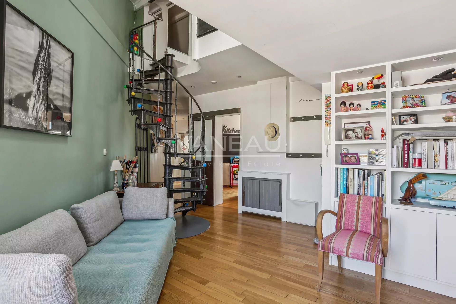 Boulogne - Top floor with elevator - DPE D