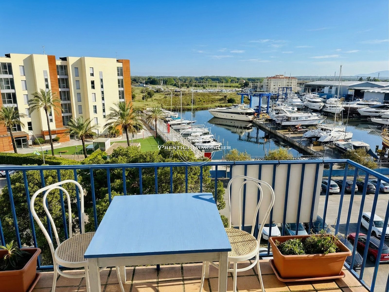 Condo for sale in Roses, Spain