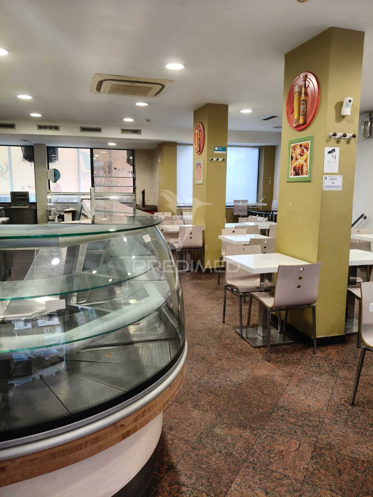 Fully Equipped Restaurant and Snack Bar / Santarém