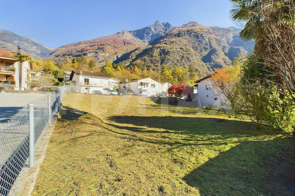 Baugrundstück in sonnigem Wohngebiet