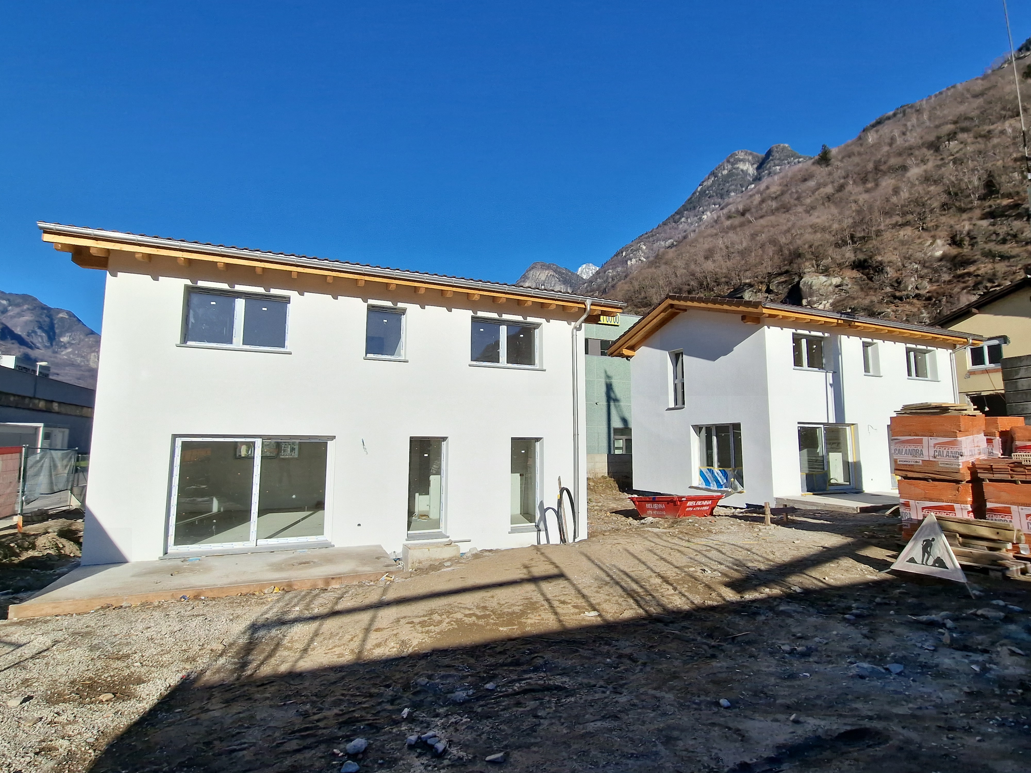 Villetta indipendente in prossima edificazione a Cadenazzo in nuovo complesso residenziale